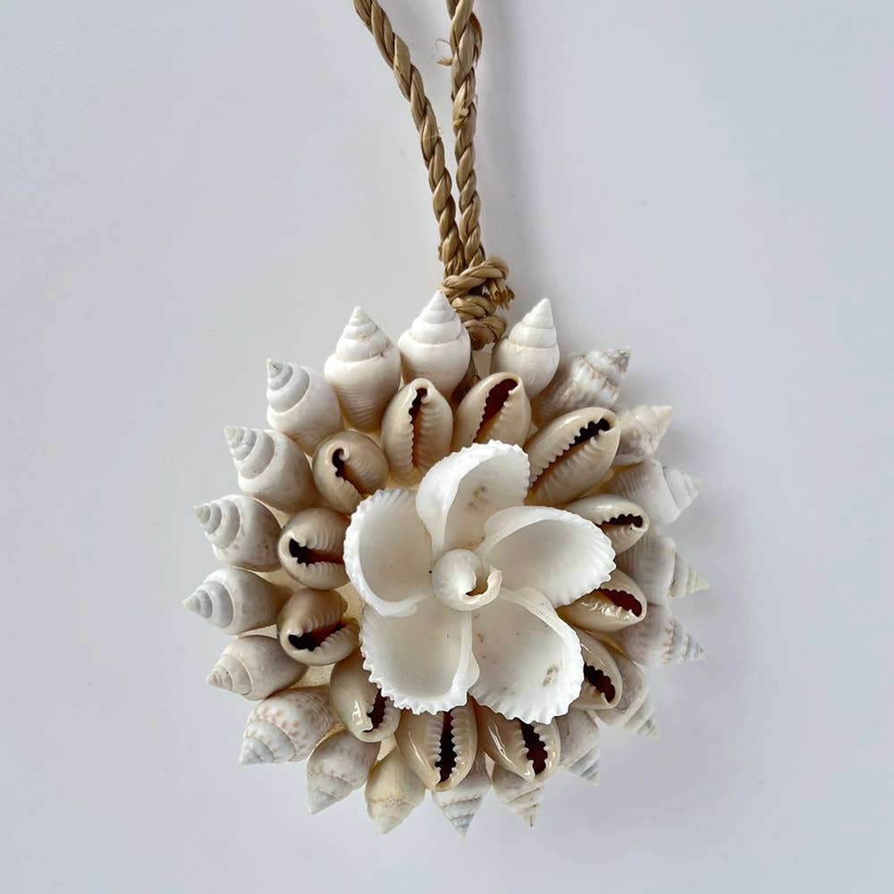 Handmade Seashell Hanging Ornament: #02