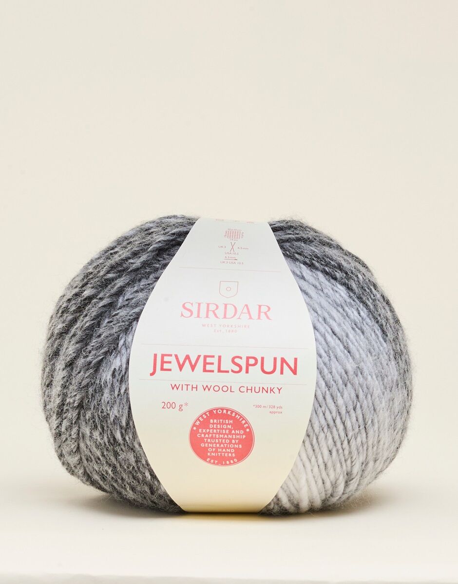 Sirdar Jewelspun Chunky 207 Polished Jet