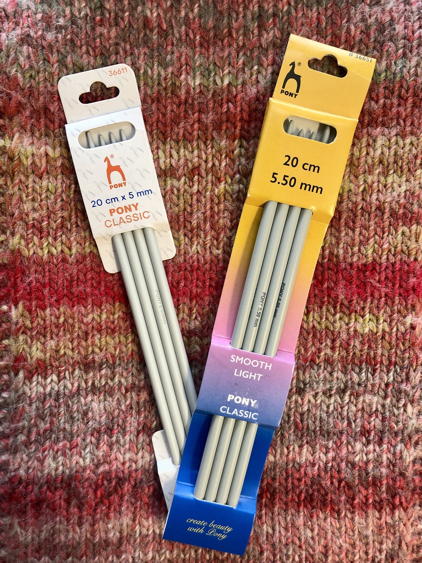 Double Pointed 5.50mm, 20cm length, x4 needles